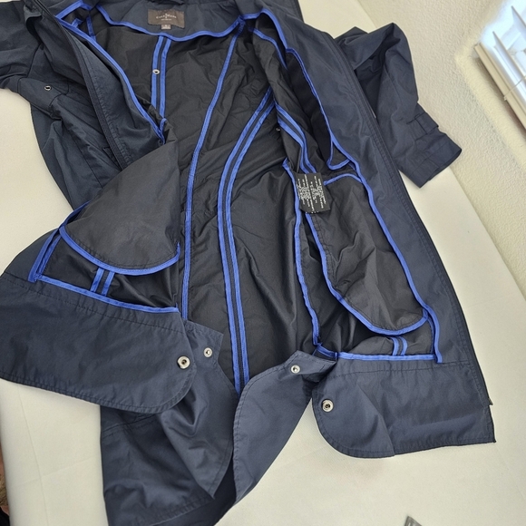 Cole Haan Packable Hooded Rain Jacket - Picture 9 of 15